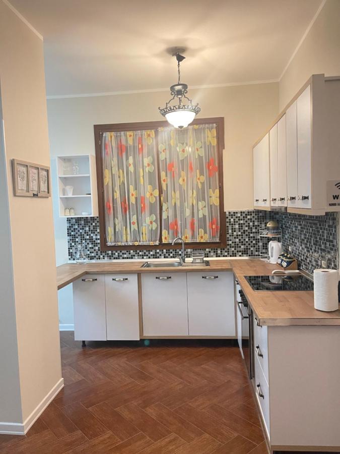 Mediterranean Sea Apartment City Center Дуррес Екстер'єр фото